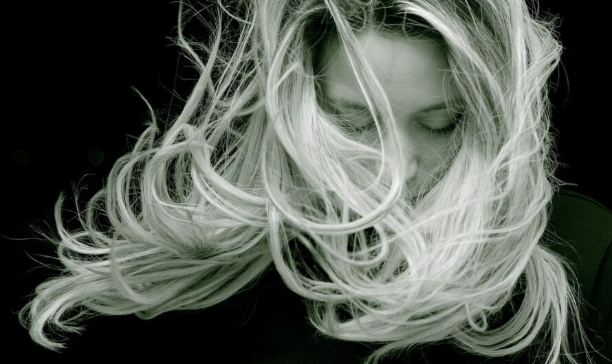 Жирне волосся чи сухе? Виявилося, що вибір шампуню залежить від цього!