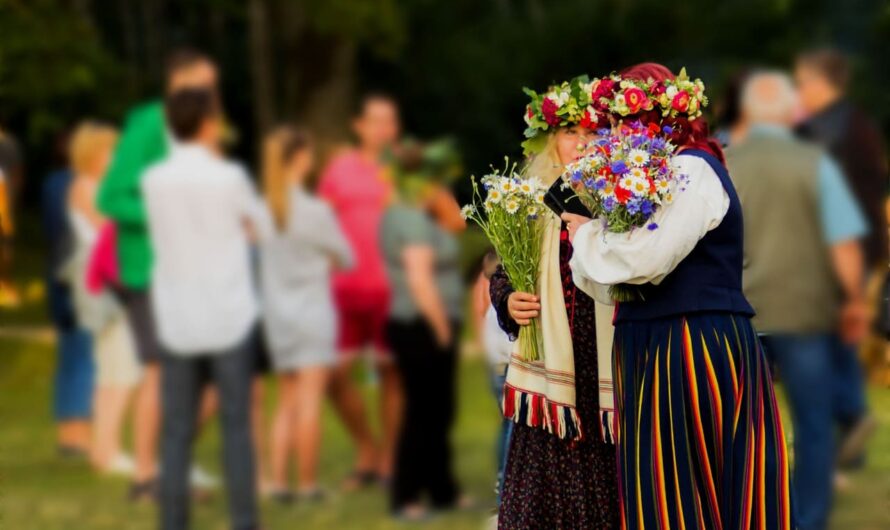 Що святкують Овни та Леви? Астрологи розкрили найкращі дати для кожного знака!
