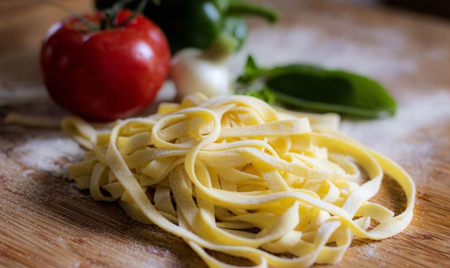 Нежнейший куриный суп с лапшой – готовлю его еженедельно, и вот почему