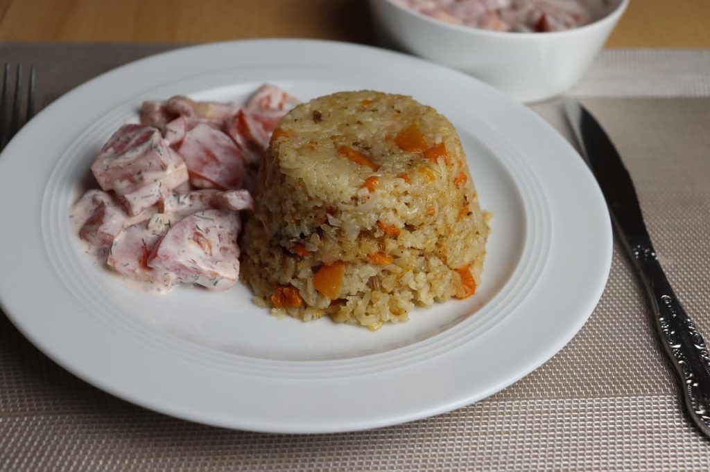 розсипчастий плов із куркою