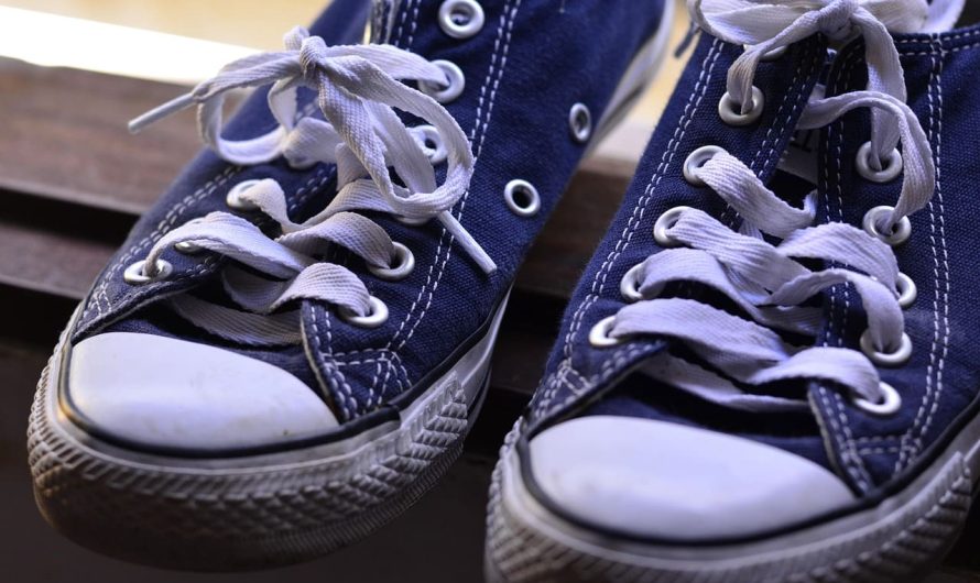 Кеди і костюм: як створити ідеальний образ для будь-якої події