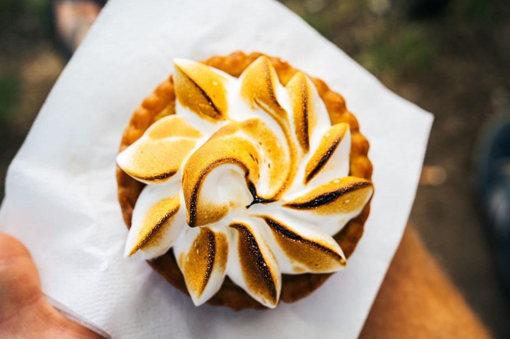 пиріг із вишнями