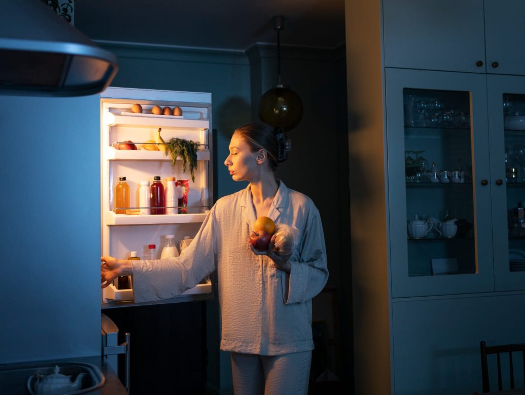 Как хранить продукты в холодильнике