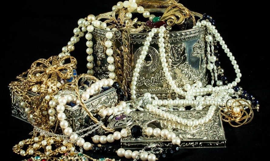 Змішувати золото і срібло – модний злочин чи тренд? Відповідь вас здивує!