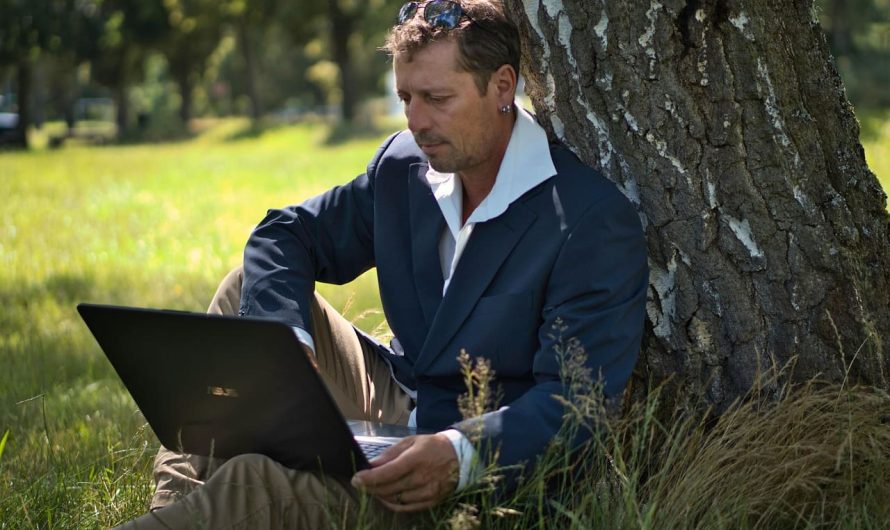 Стиль на роботі: що вдягнути, щоб виглядати професійно та впевнено?