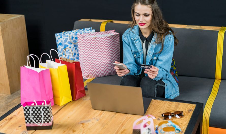 Маніпуляція модою: чому ми купуємо те, чого не потребуємо