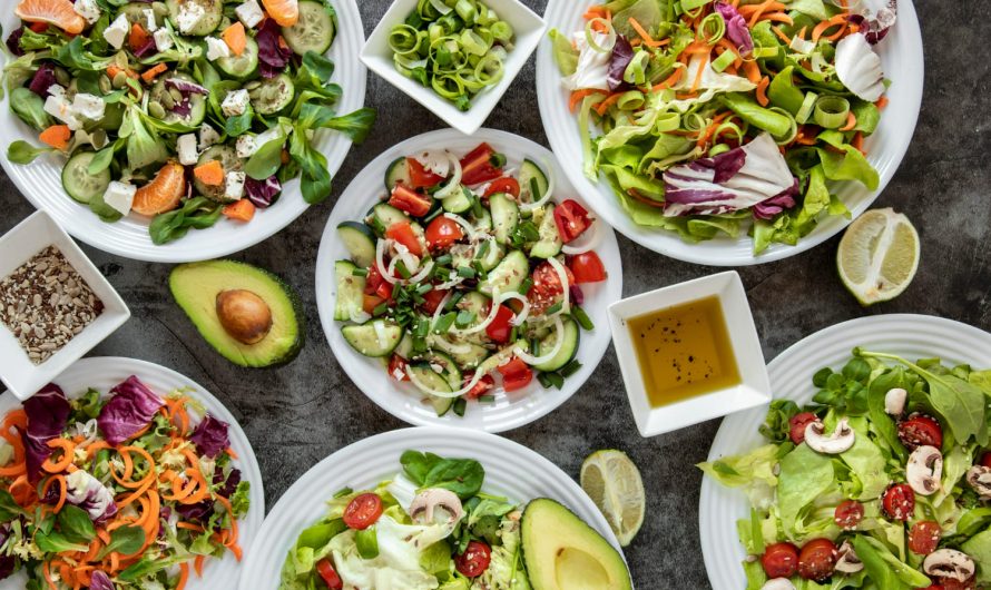 Салаты без майонеза, которые покорят ваше лето — легко, как никогда