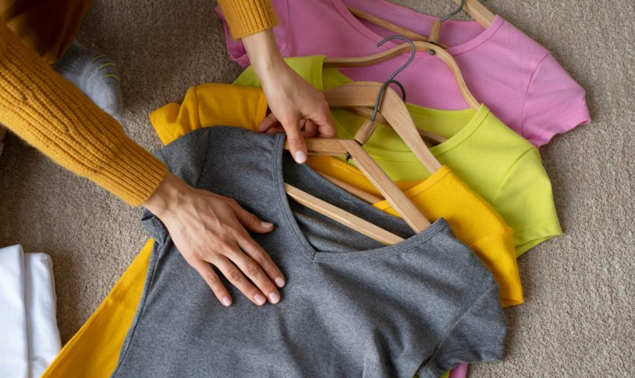 Викидай сміливо: як позбутися зайвого одягу без жалю і з користю