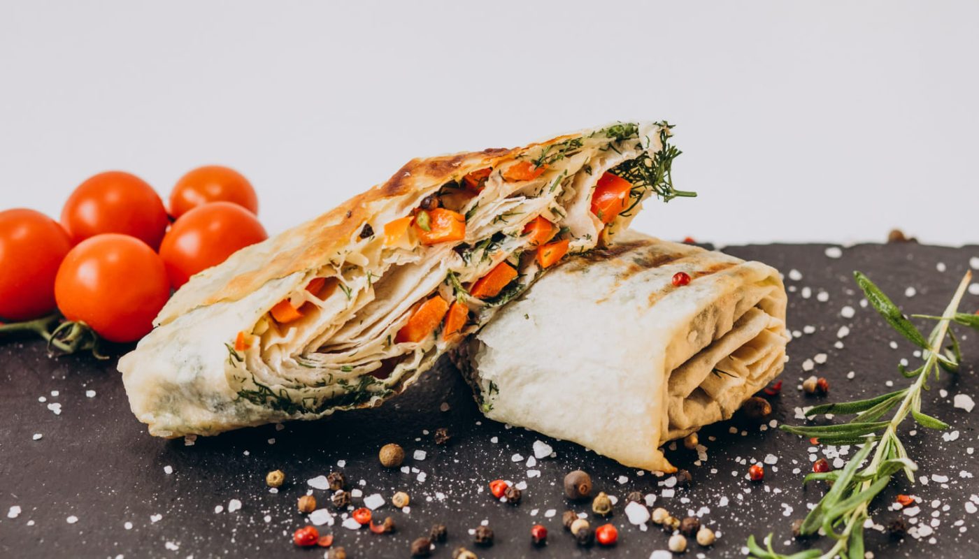 рулет із лаваша з тунцем