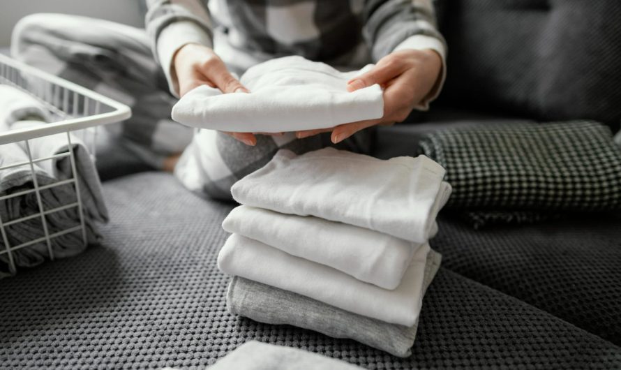 Как вернуть белоснежный вид вещам: бабушкины секреты и современные лайфхаки