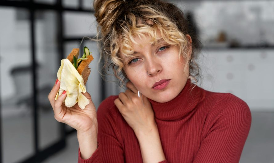 Как не съесть все во время стресса: реально работающие советы