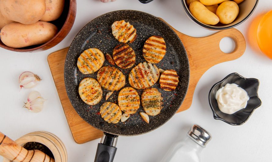 Уменьшить масло в сковороде и сохранить вкус: советы повара