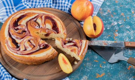 тарт с нектаринами