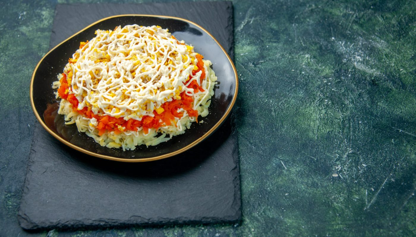 Салат с тунцем и рисом