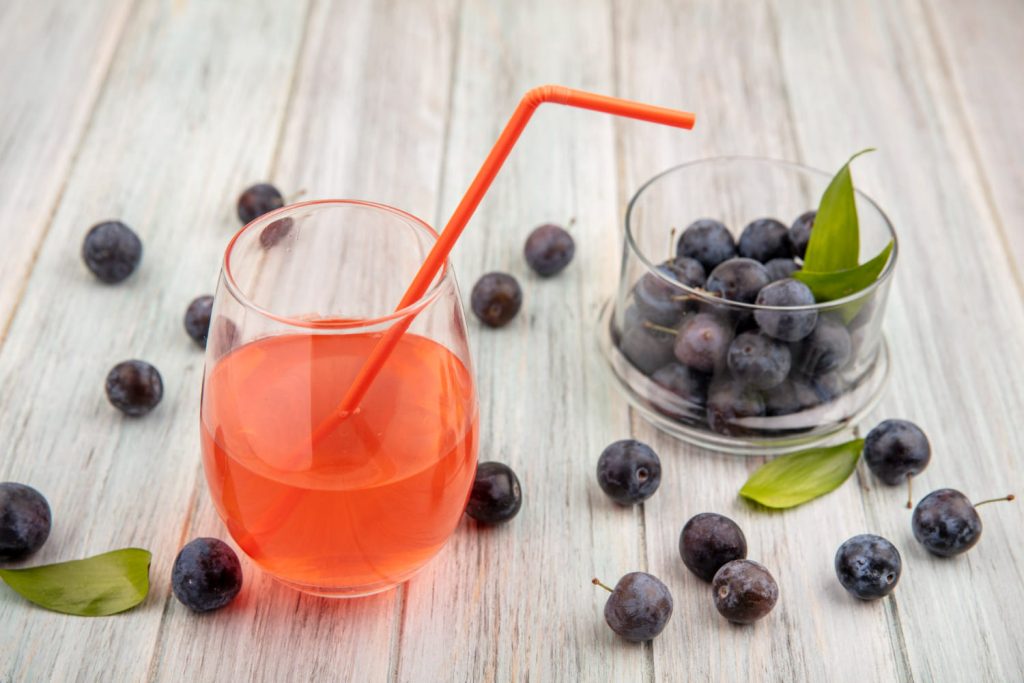 Банан и черника