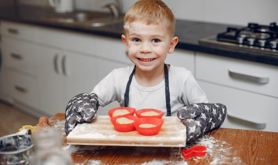 С какого возраста ребенок может готовить сам? Простой и безопасный подход