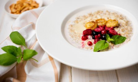 Каша з проса з грушами