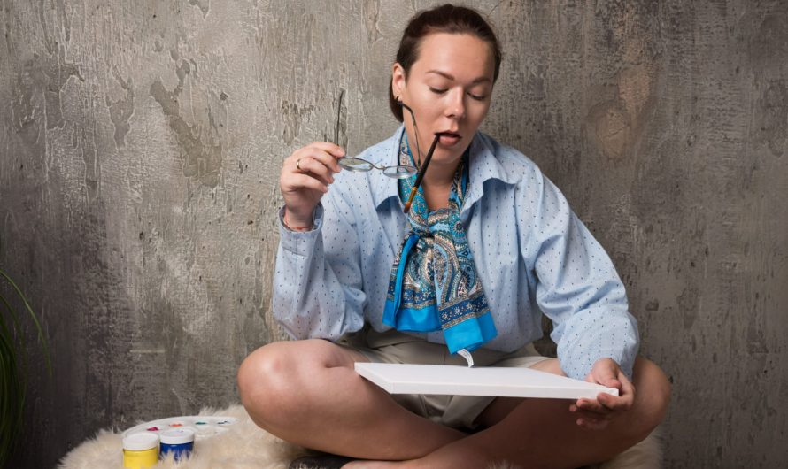 Гороскопи: чому ми впізнаємо себе у словах для всіх